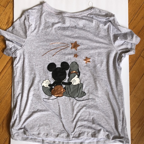 Disney Mickey & Pluto Sleep Top (NWOT) - Picture 5 of 5